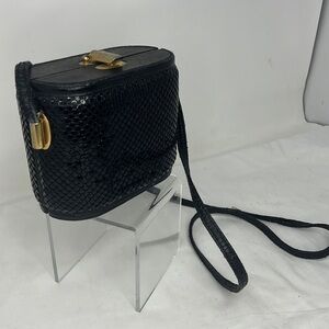 Aluminum Black Mesh Structured Crossbody Bag